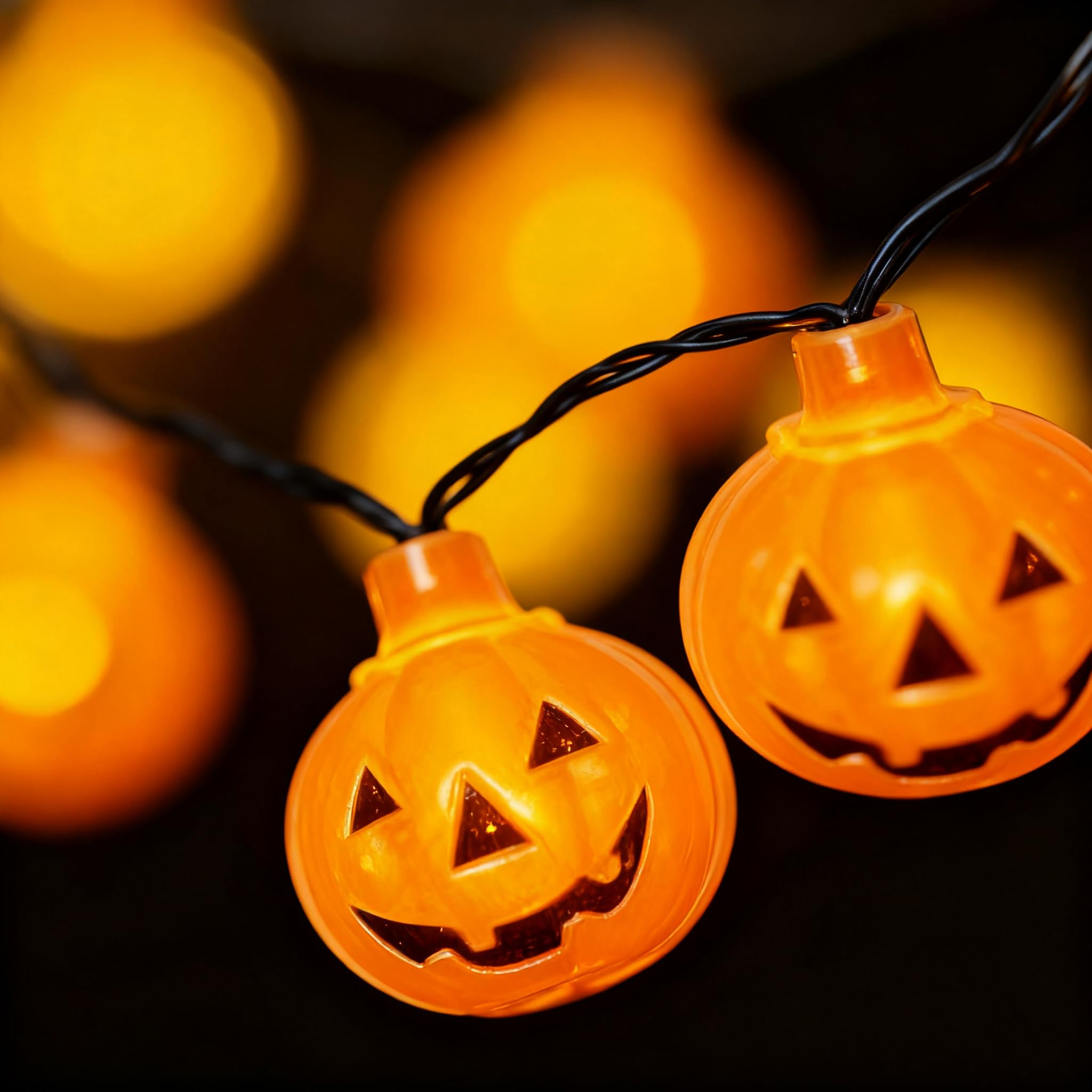 Halloween Pumpkin String Lights 8.5FT Outdoor Halloween Decorations Lights with 10 Orange Pumpkin Lights, Hanging Jack-O-Lantern Light for Outdoor Party Patio Garden Thanksgiving Bedroom Windows